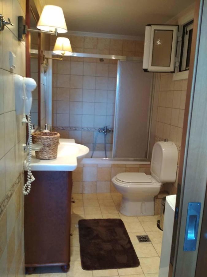 Polikarpos Villas Tsoukaládhes Exteriör bild