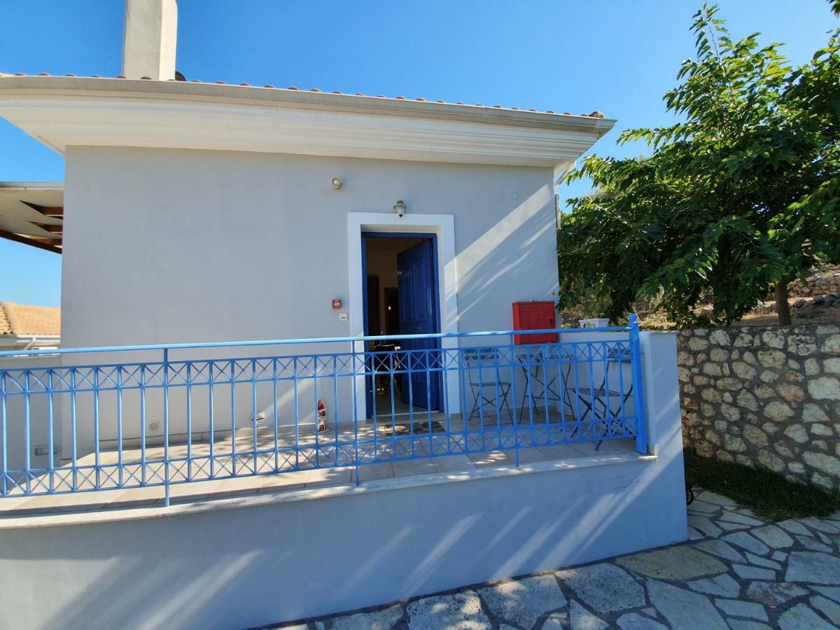 Polikarpos Villas Tsoukaládhes Exteriör bild